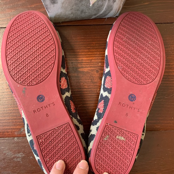 Retired Red ❤️ Leopard 🐆 Rothys GUC - Picture 3 of 5